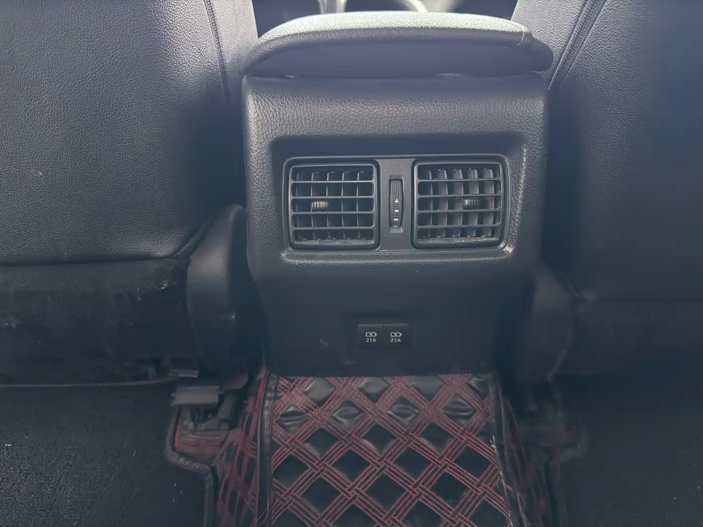 Toyota Camry 2019 Facelift 2.5G Luxury Edition фото 10