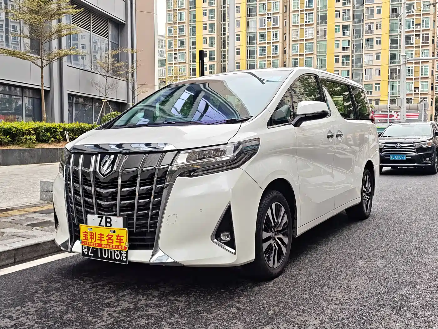 Toyota Alphard 2018 Facelift 3.5L Luxury Edition