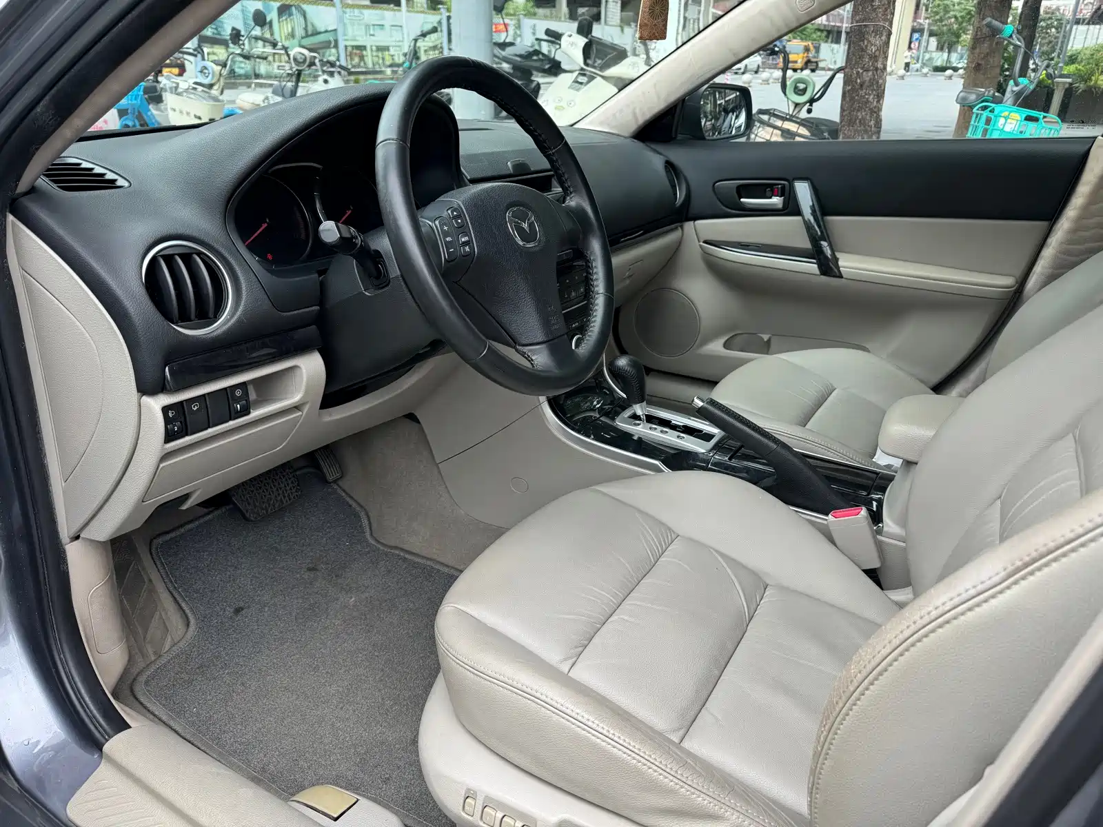 Фото 5 - Mazda 6