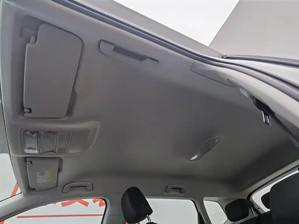 Volkswagen Tharu 2021 Model 280TSI 2WD Trend Edition фото 14