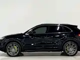 Фото 8 - Porsche Cayenne New Energy