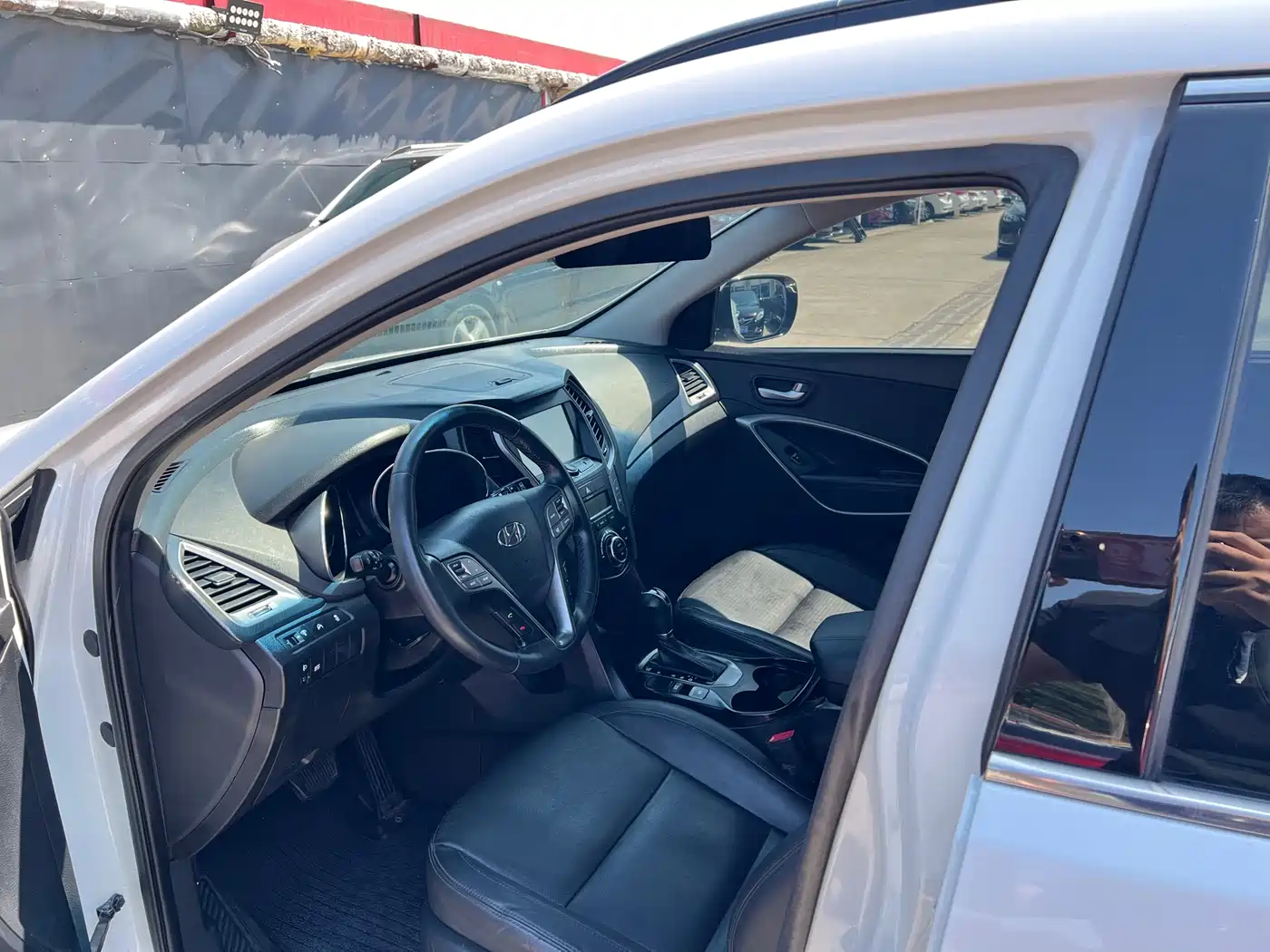Hyundai Santa Fe 2013 Model 2.4L Automatic 2WD Smart фото 9