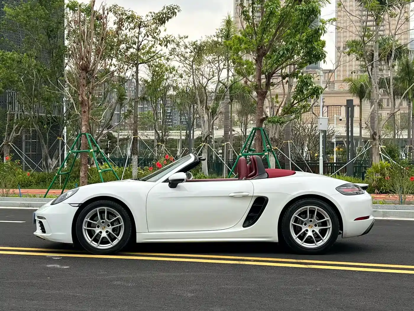 Porsche 718 2016 Boxster 2.0T фото 3