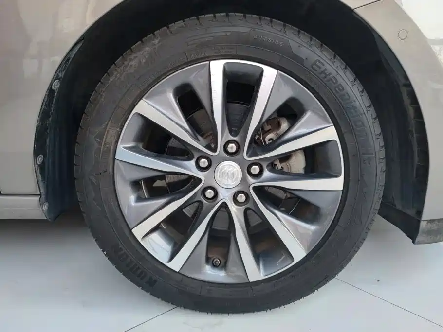 Buick GL6 2018 2018 18T 6-Seater Premium