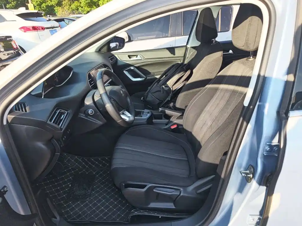 Peugeot 308S 2018 2015 1.2T Auto Dynamic Edition