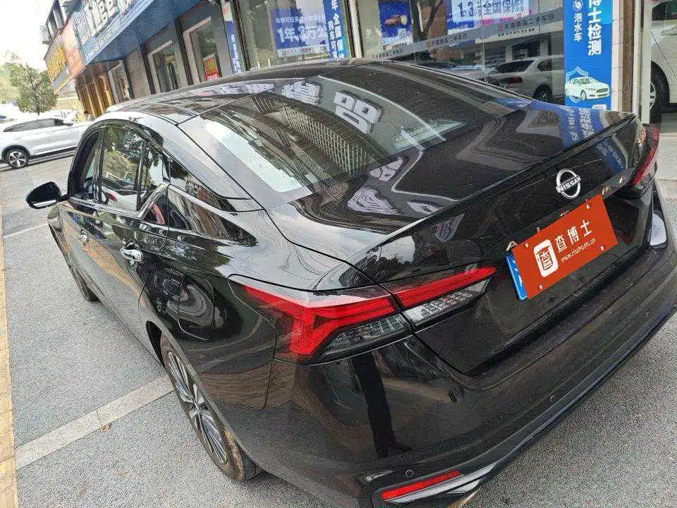 Nissan Teana 2024 2024 2.0L SV Black Gold Edition