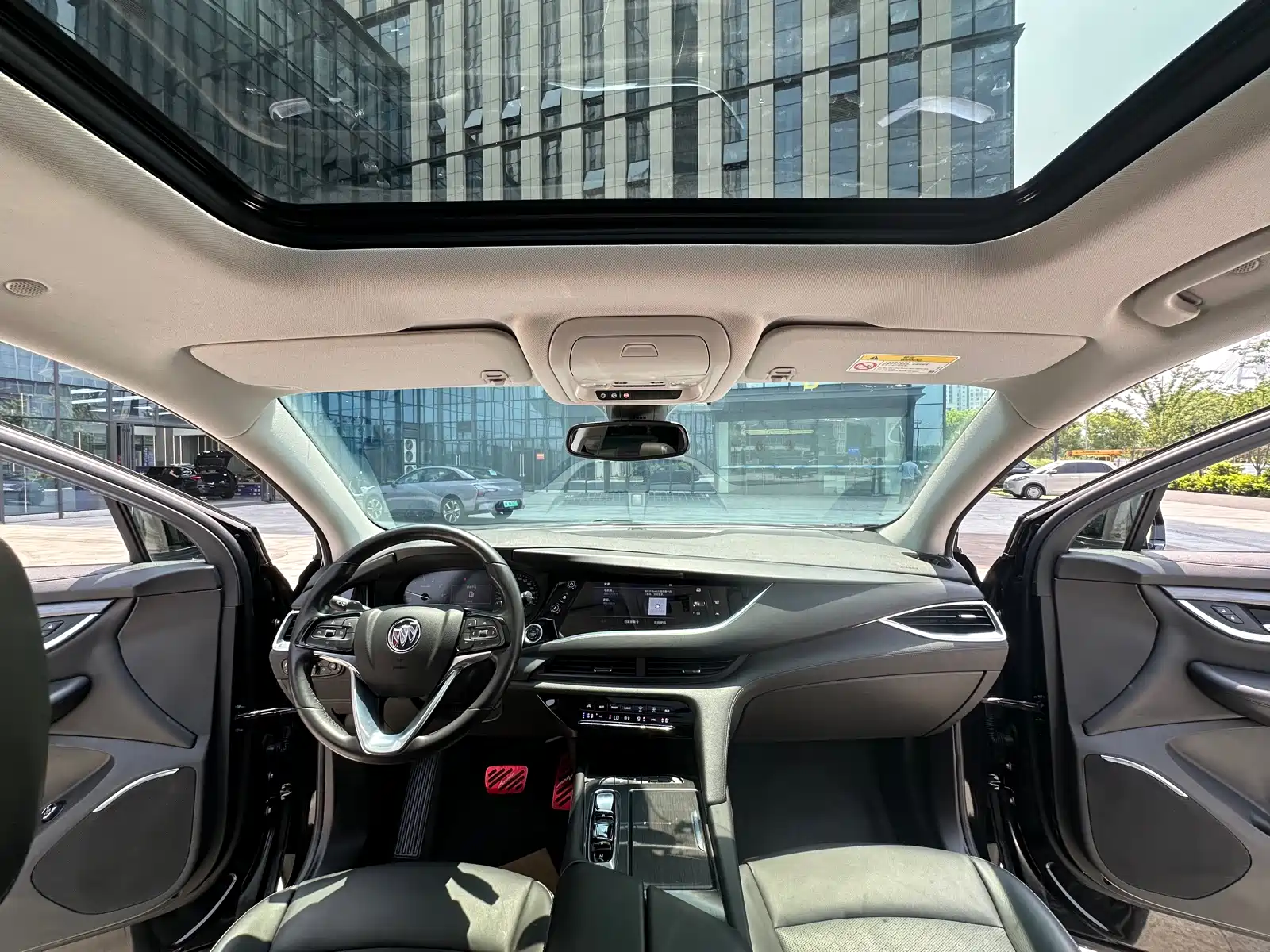 Photo 14 - Buick Enclave