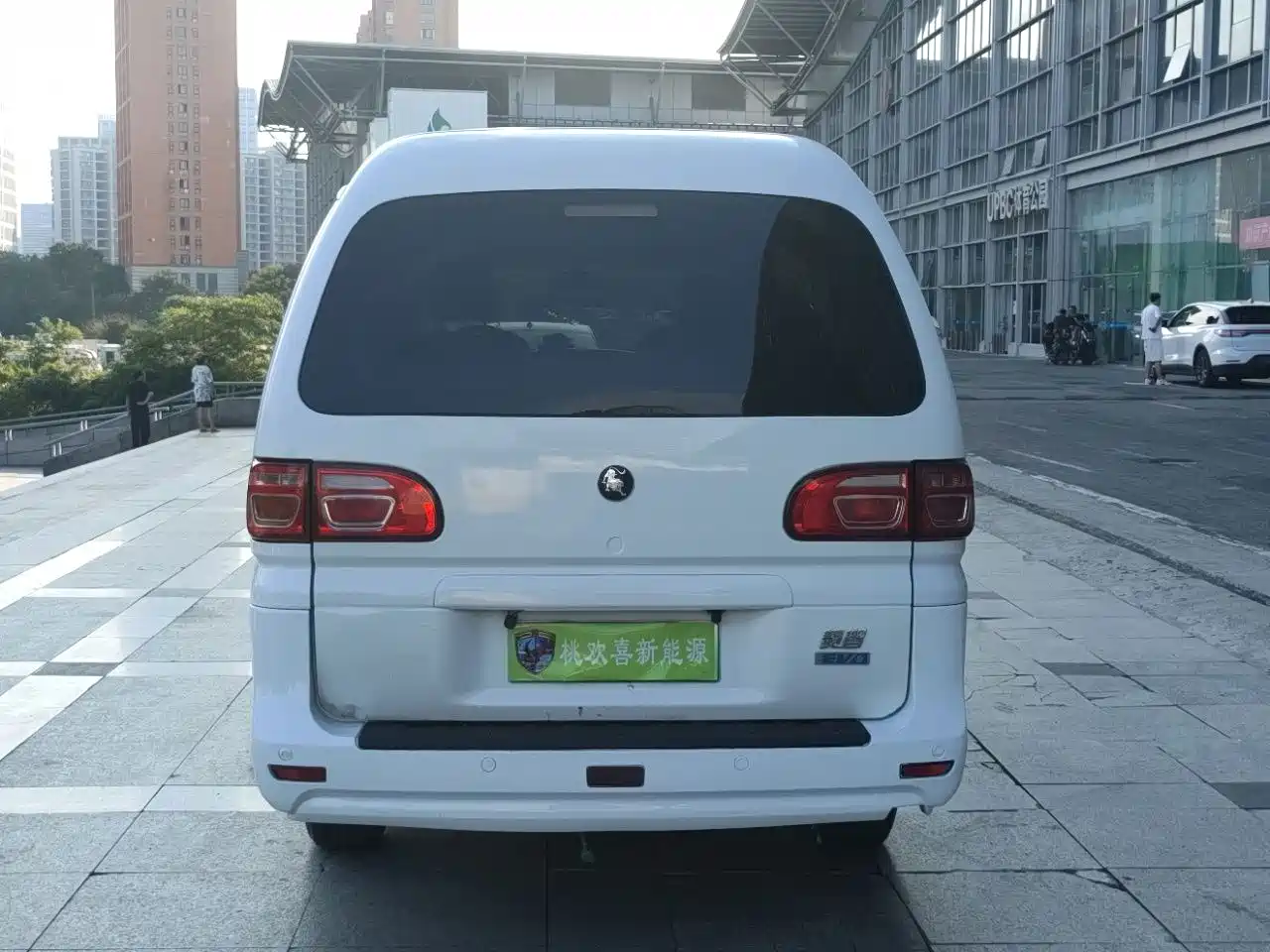 Dongfeng Fengxing Lingzhi New Energy 2023 2023 Passenger Classic Edition 5-Seater