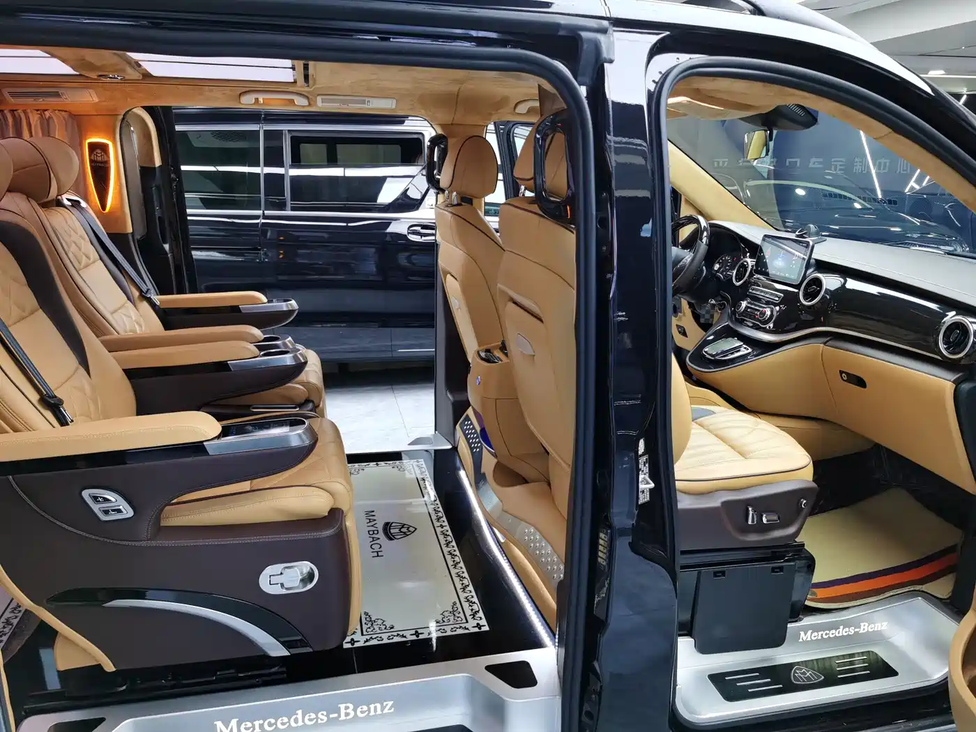 Mercedes-Benz Vito 2020 2.0T Business Edition (7-seater) фото 8
