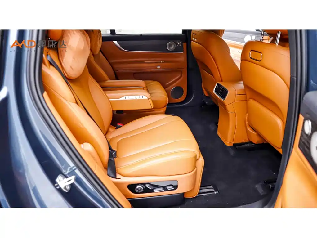 AITO Wenjie AITO M9 2024 Extended Range Ultra 42kWh 6-Seater фото 8
