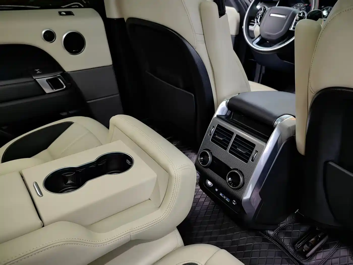 Land Rover Range Rover Sport 2022 3.0 L6 HST фото 15