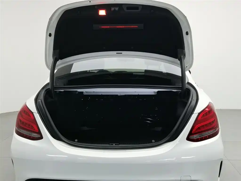 Mercedes-Benz C-Class 2015 C 200 Sport Edition фото 16