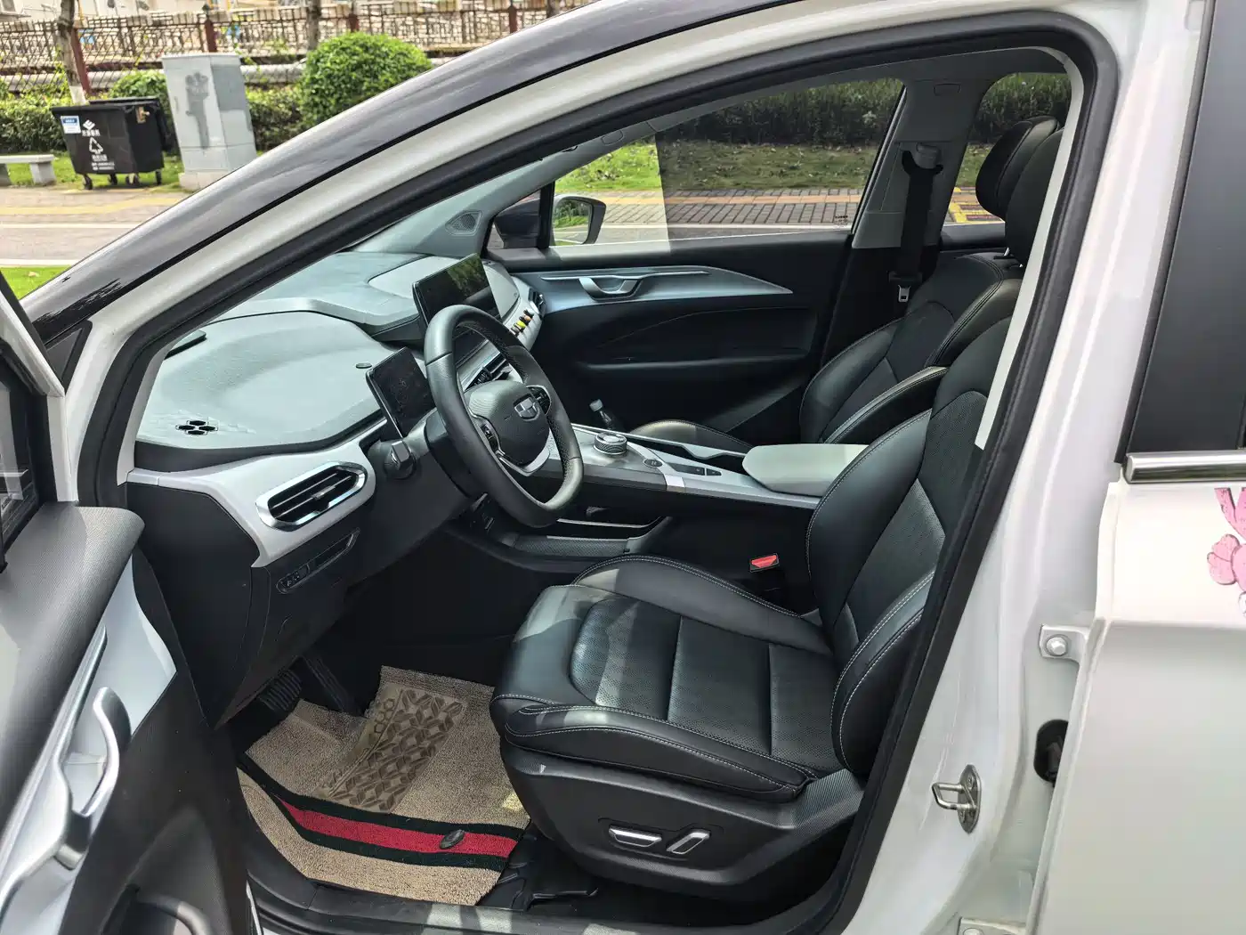 GEELY GEOMETRY C
