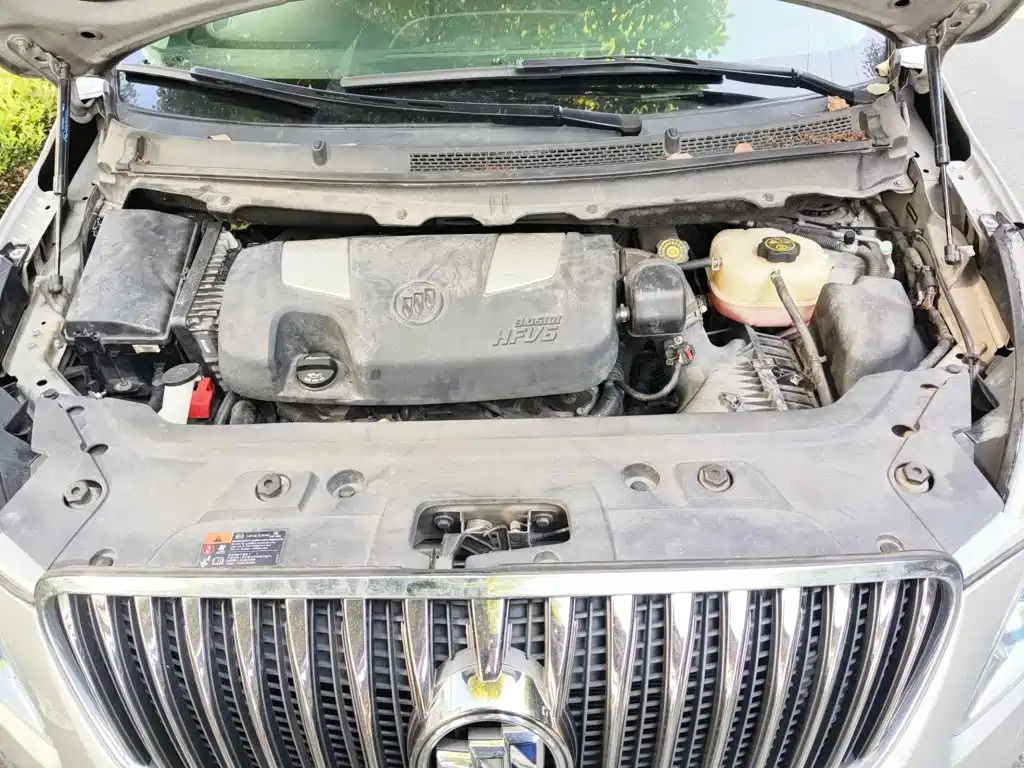 Фото 3 - Buick GL8