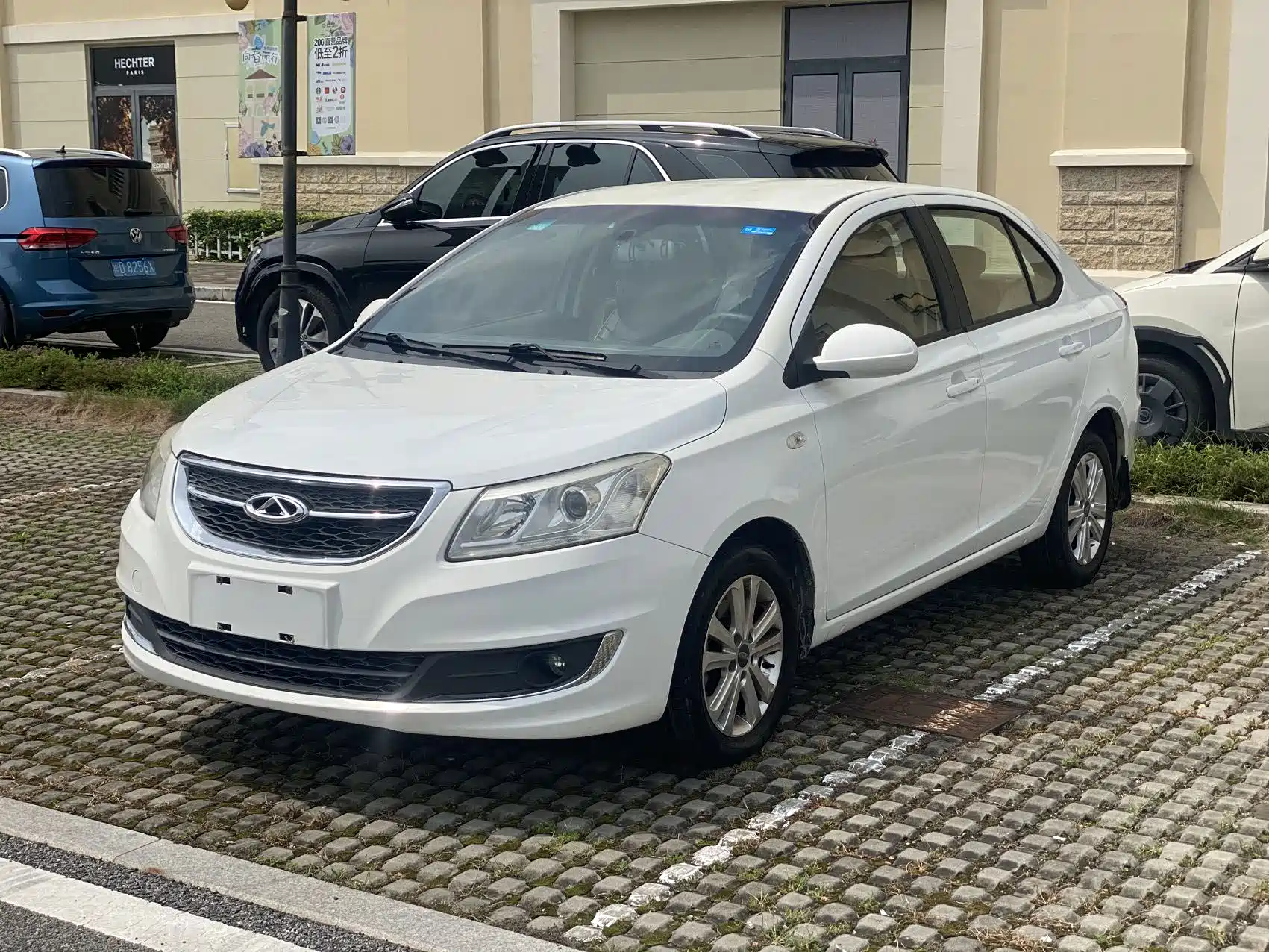 Фото 1 - Chery E3