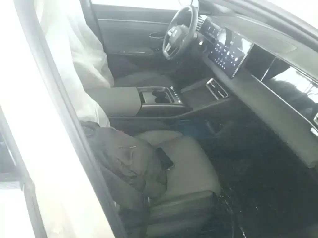 BYD Qin L 2026 2026 DM-i 128KM Progressive