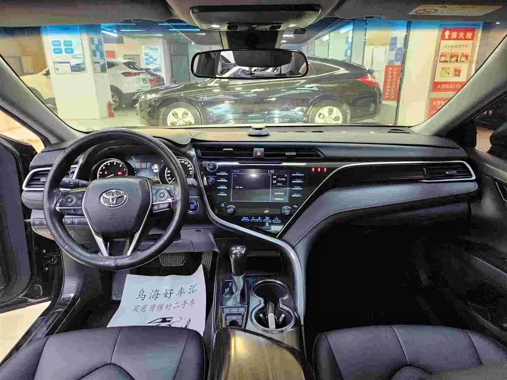 Toyota Camry 2018 2.5G Luxury Edition фото 5
