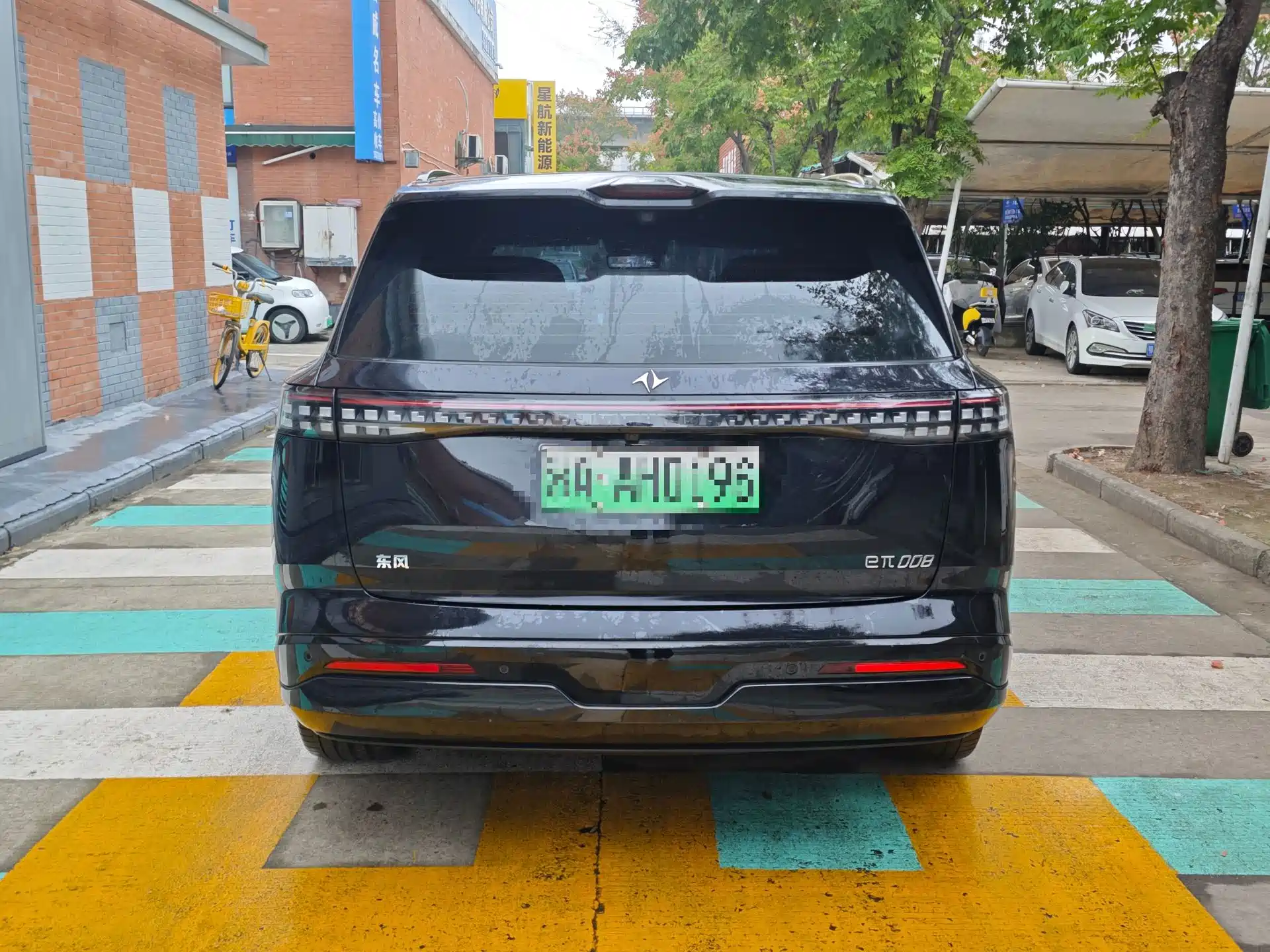 Фото 10 - Dongfeng Yipai eπ008