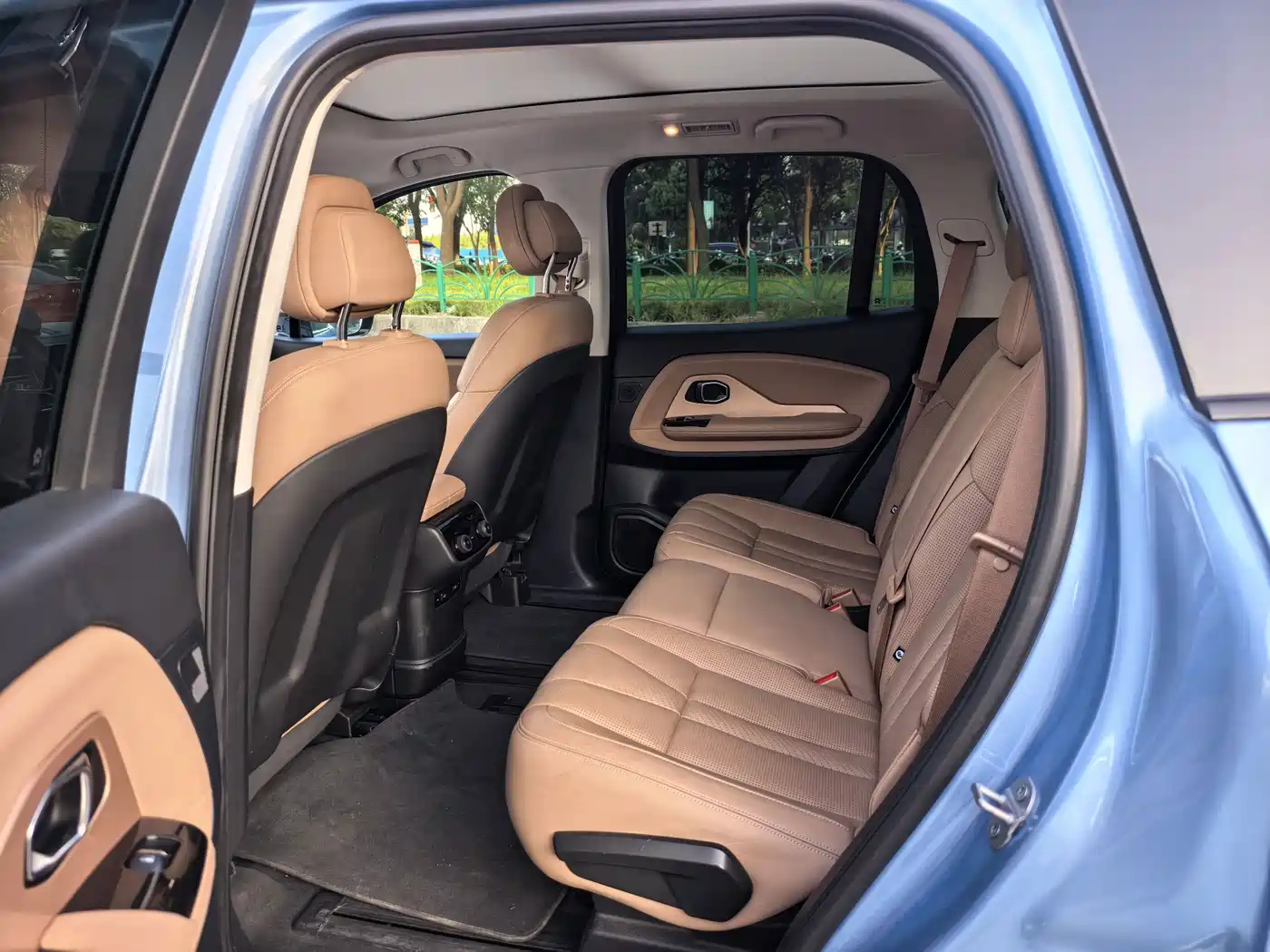 NIO ES8 2019 2018 Founder Edition