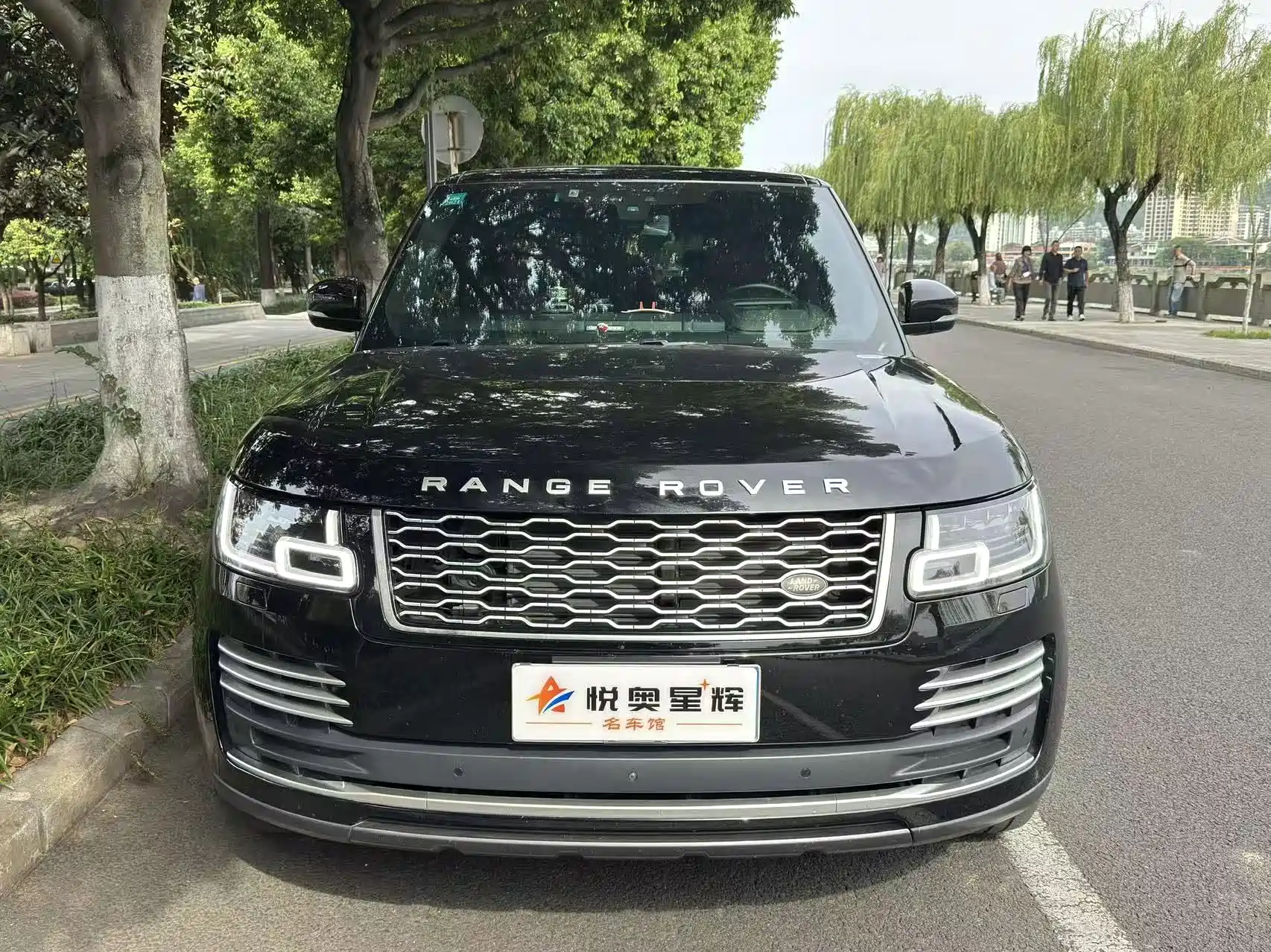 Фото 2 - Land Rover Range Rover