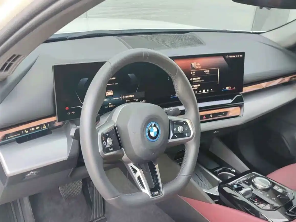 BMW i5 2026 2025 eDrive 40L M Sport Package