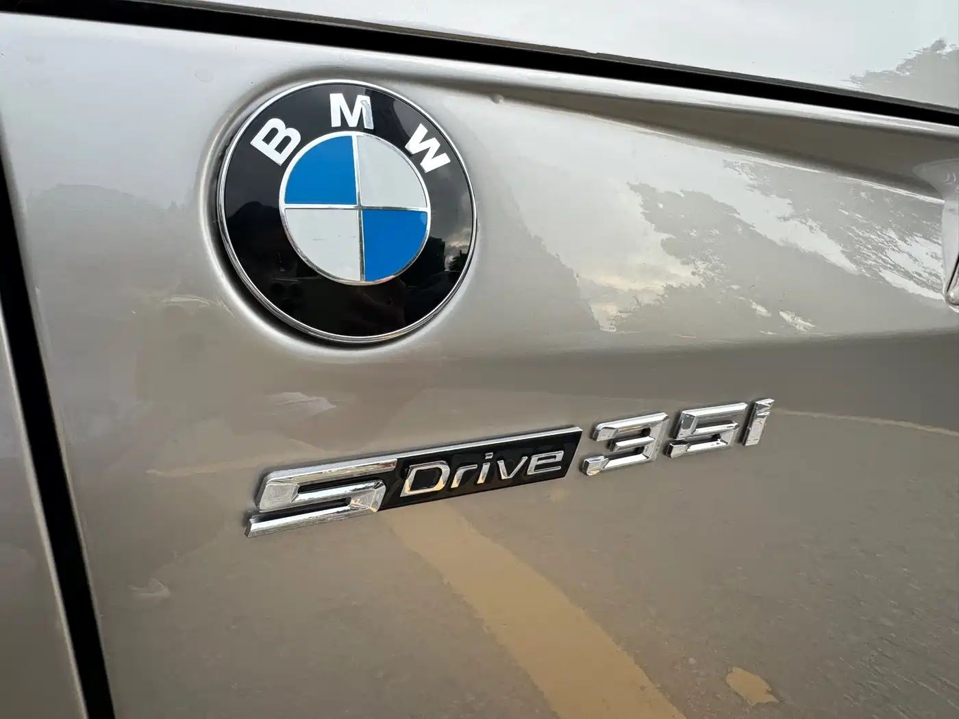 BMW Z4 2011 2009 sDrive35i Fashion Edition