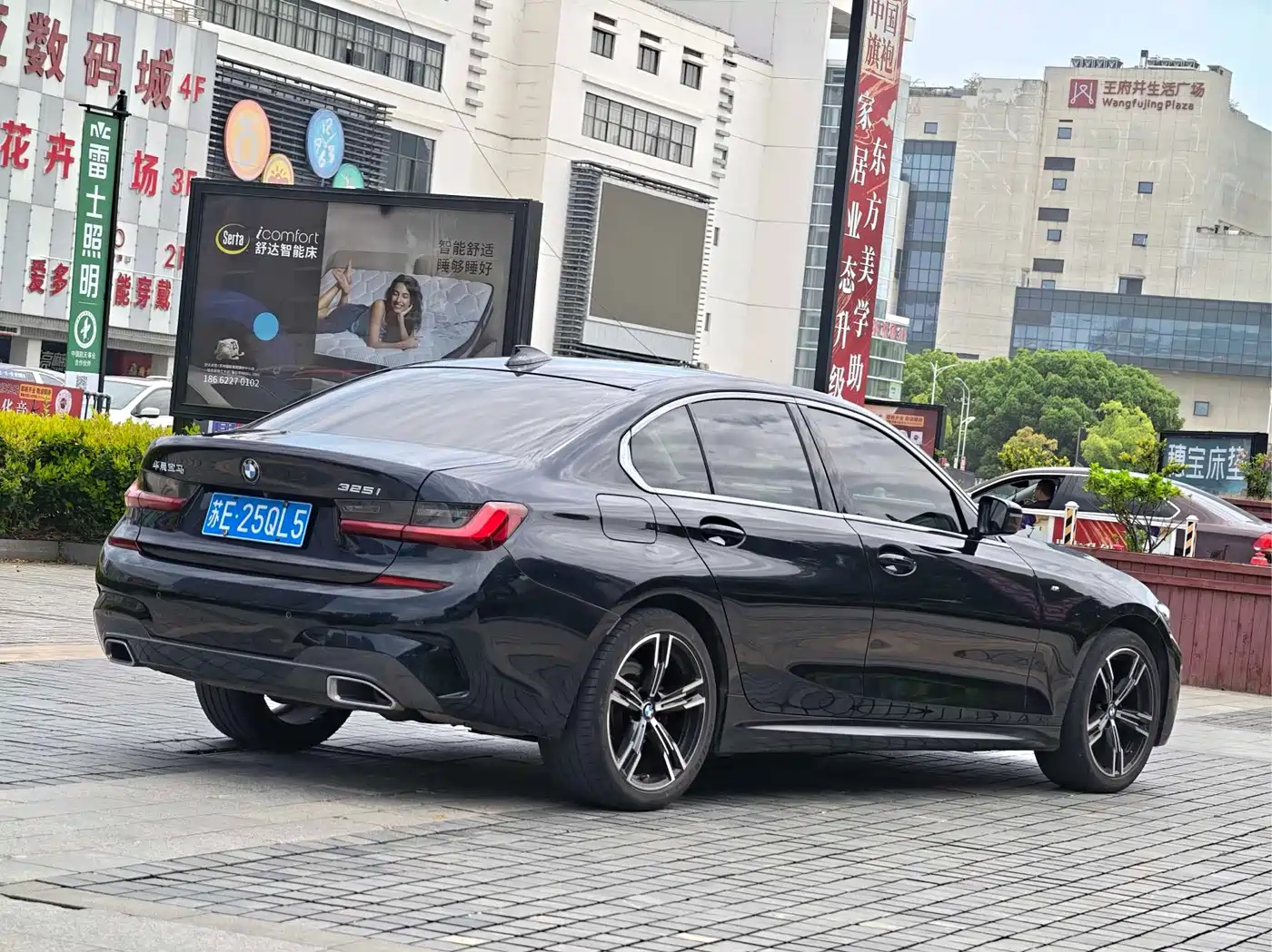 BMW 3 Series 2022 325i M Sport Package фото 4