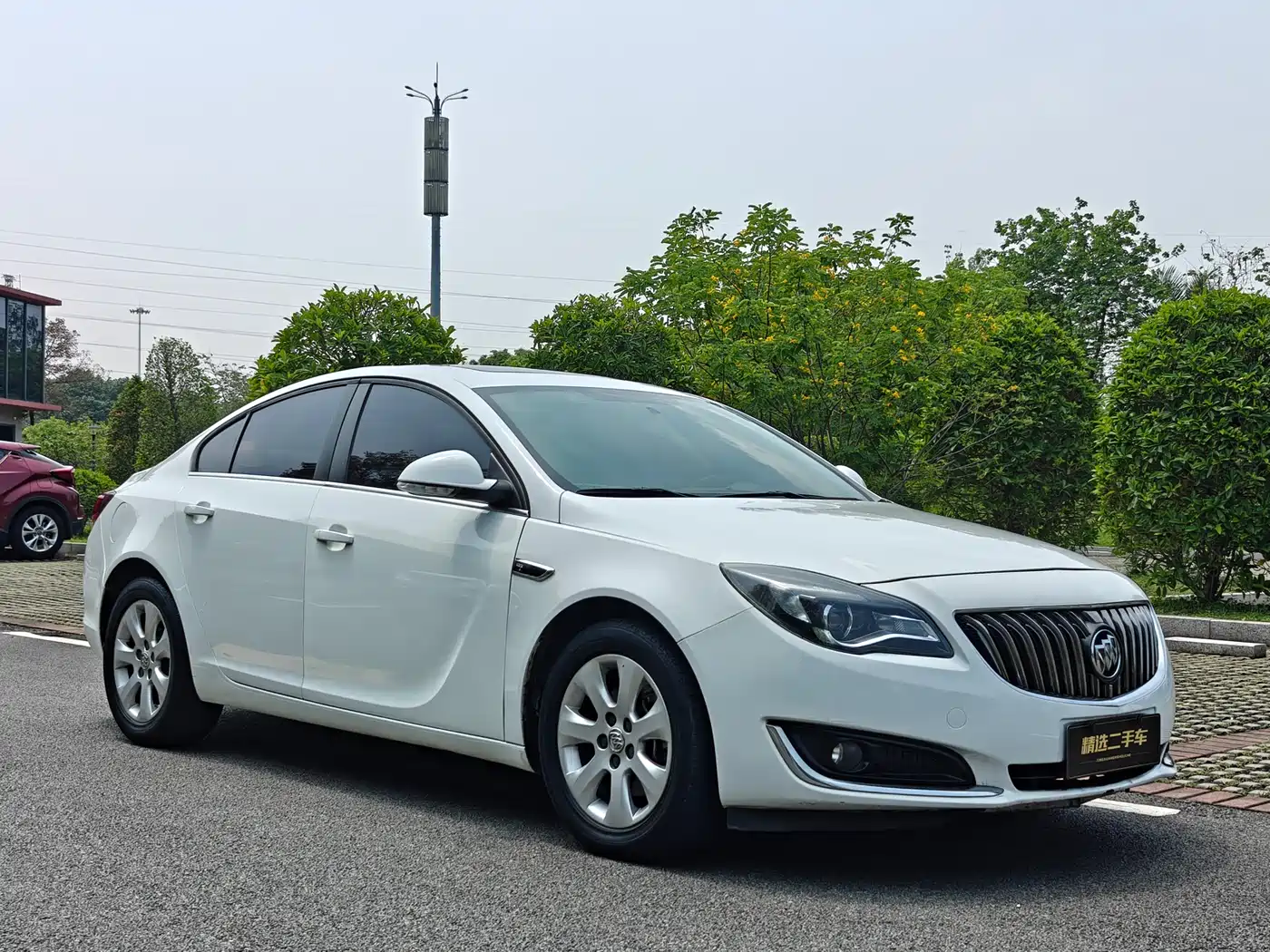 Buick Regal 2015 1.6T Leading Tech Edition фото 3