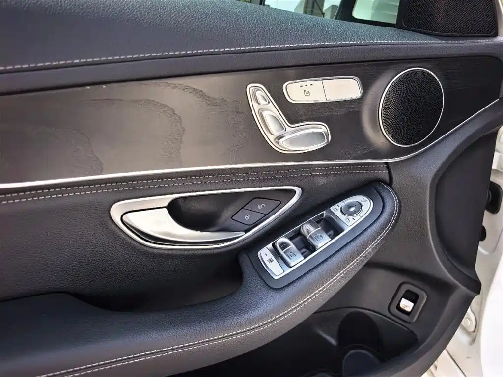 Mercedes-Benz C-Class 2018 C 200 L Sport Edition фото 13