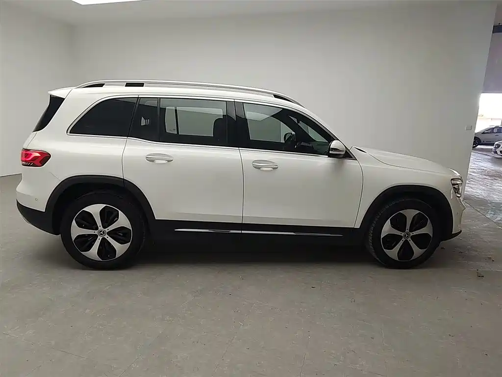 Mercedes-Benz GLB 2026 2022 GLB 220 Style