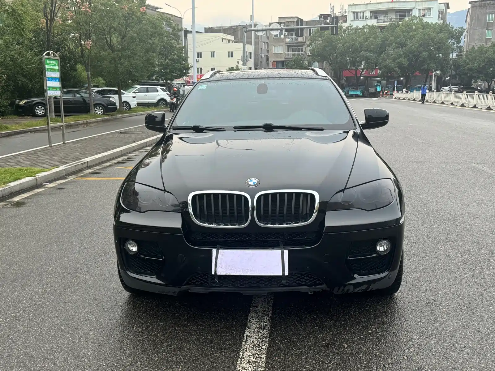 Фото 2 - BMW X6