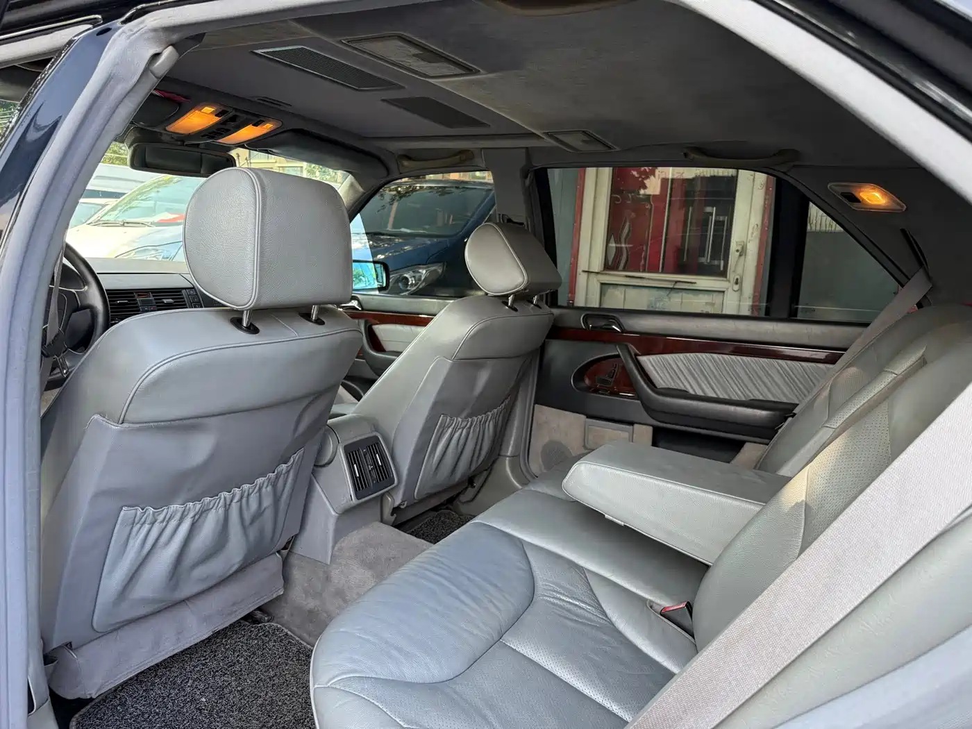 Mercedes-Benz S-Class 1999 S 320 фото 16