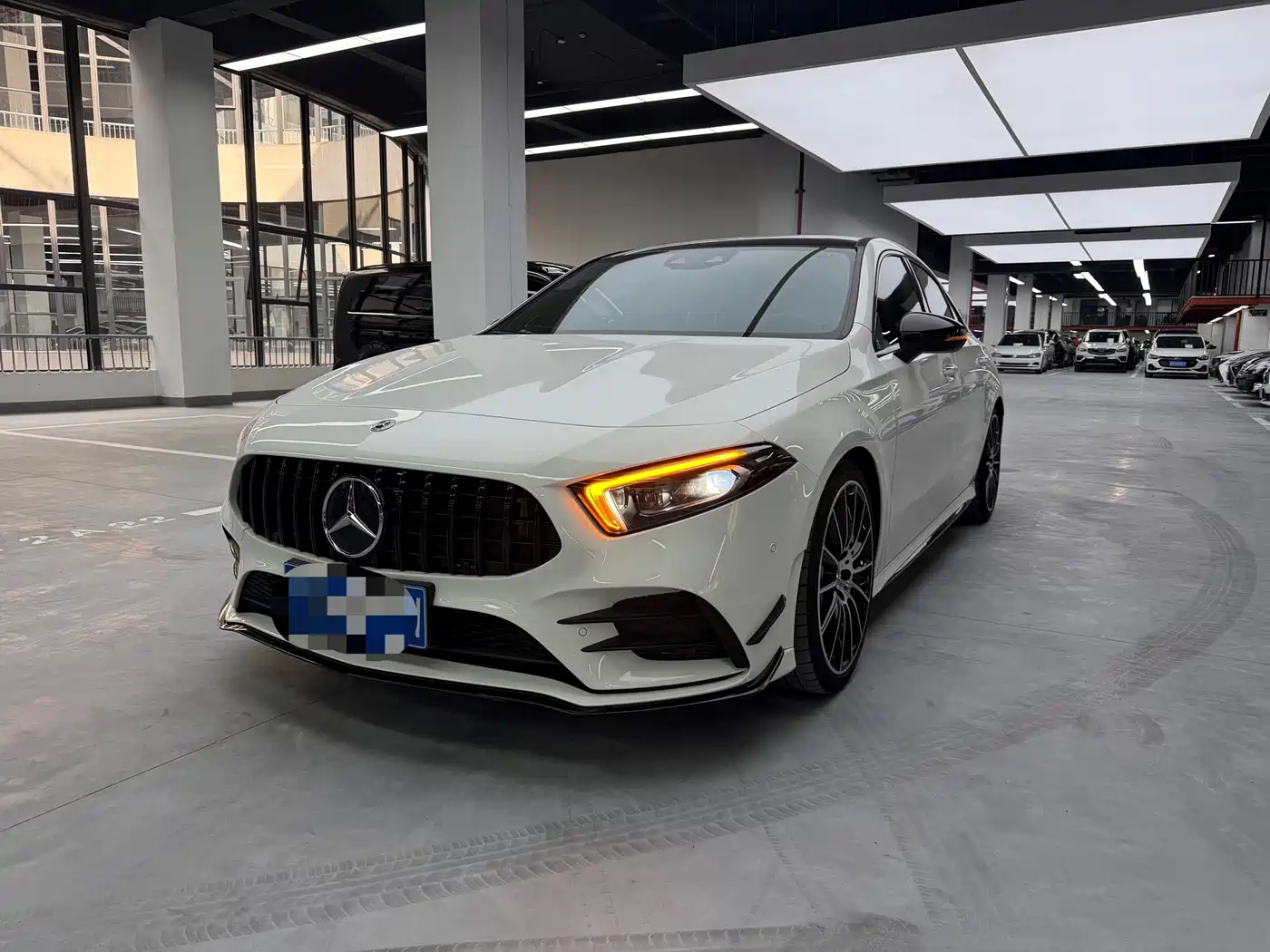 Mercedes-Benz A-Class AMG 2022 AMG A 35 L 4MATIC