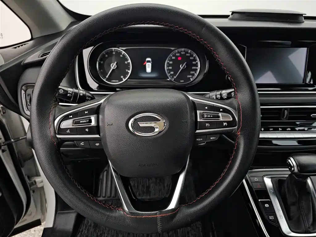 GAC Trumpchi Trumpchi M6 2021 270T DCT Luxury Edition (6-Seater) фото 11
