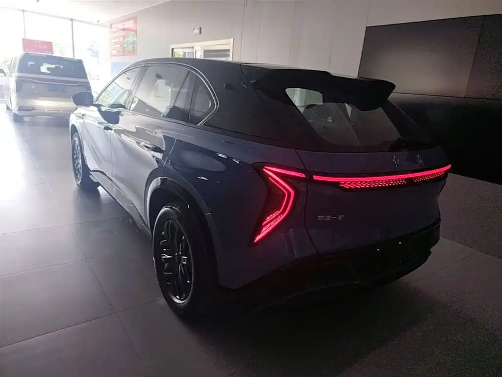 Hongqi Tian Gong 08 2025 605 Pioneer Edition фото 5