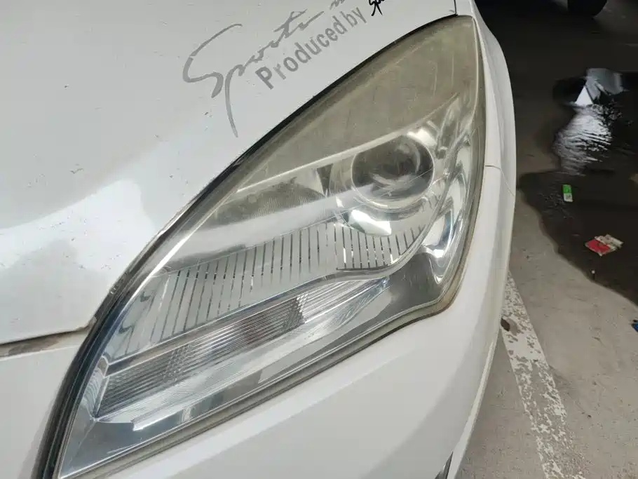 Changan CS35 2014 2014 1.6L Automatic Luxury Type China V