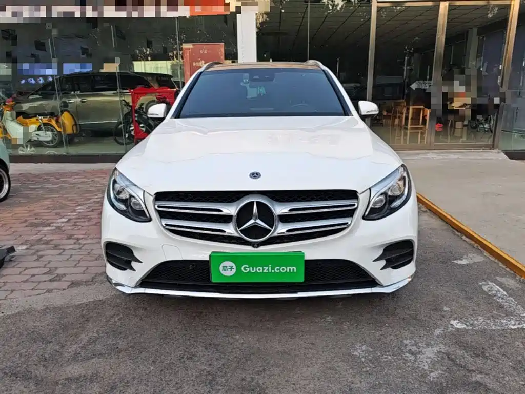 Mercedes-Benz GLC 2018 GLC 300 4MATIC Dynamic фото 3