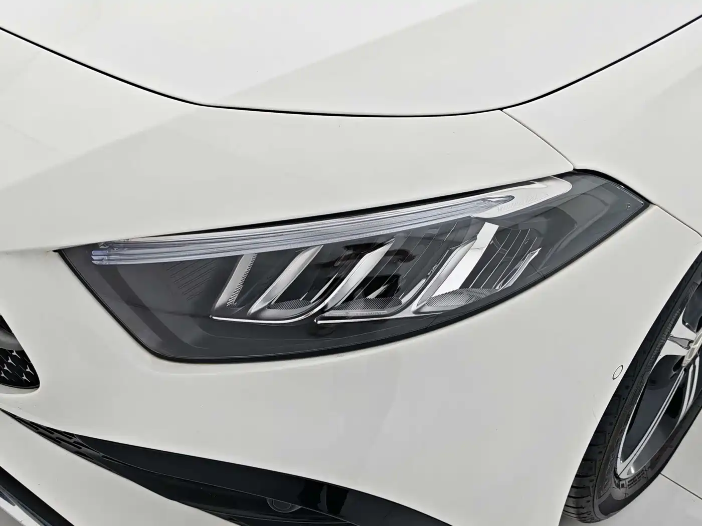 Mercedes-Benz A-Class 2023 A 200 L Fashion фото 15