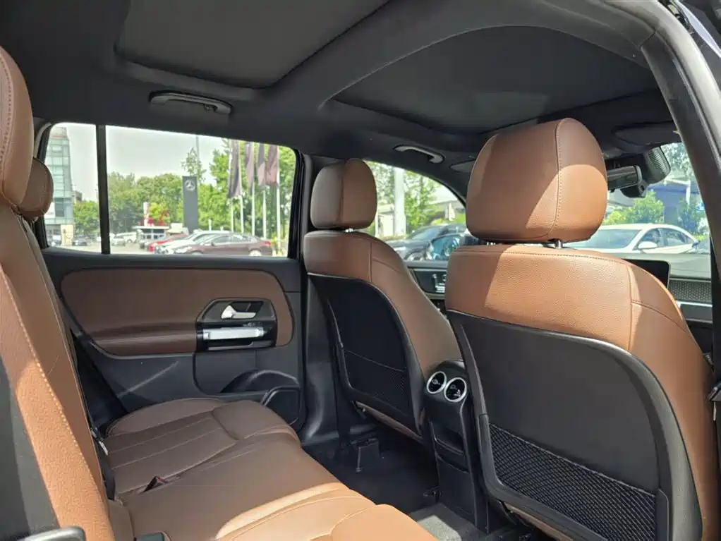 Mercedes-Benz GLB 2024 GLB 220 Fashion фото 19
