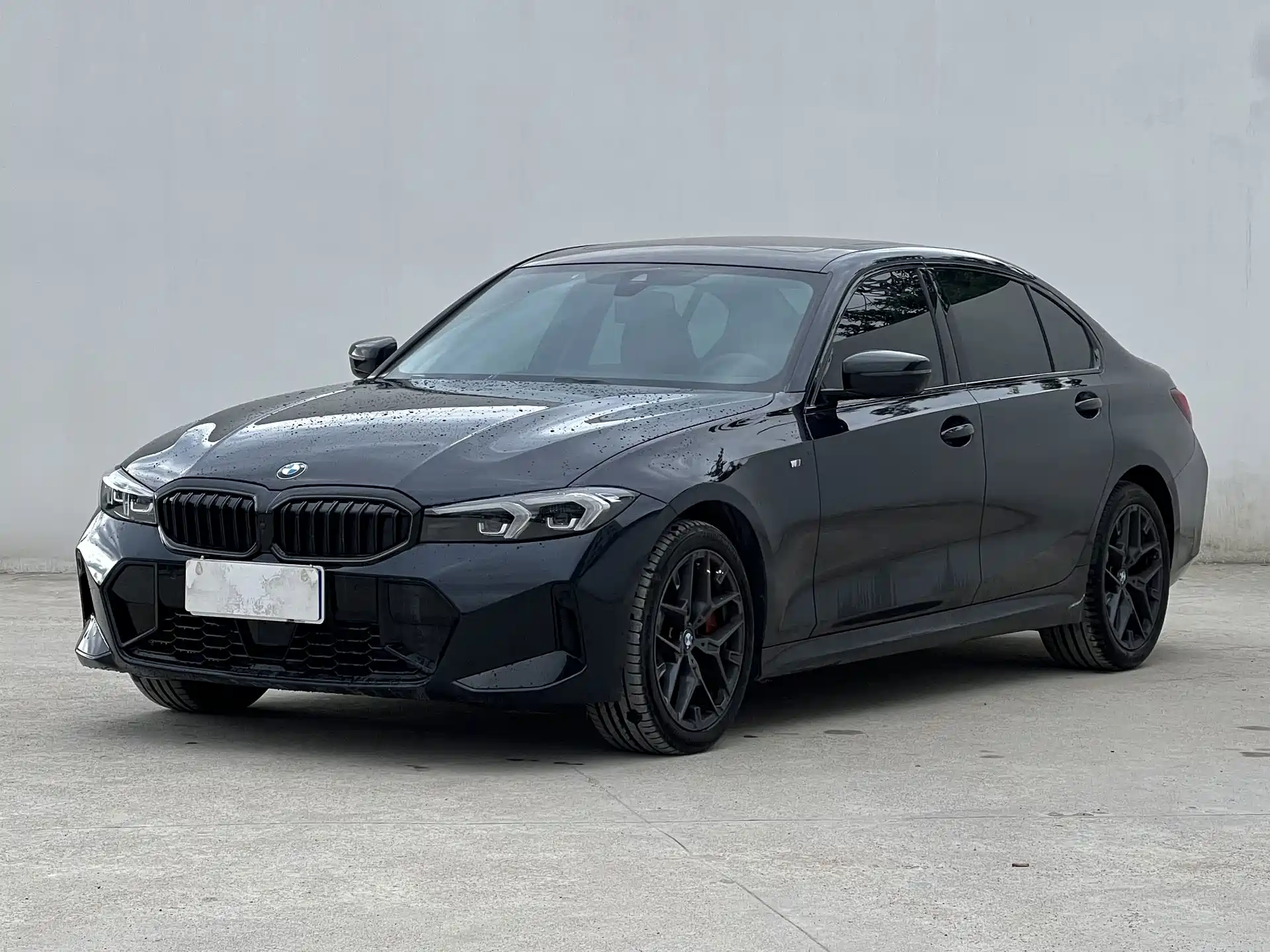 صورة 1 - BMW 3 Series