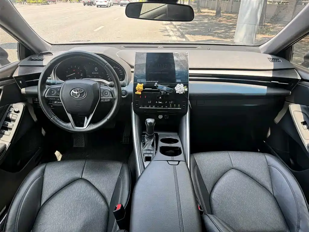Toyota Avalon 2022 2.5L Luxury Edition фото 6