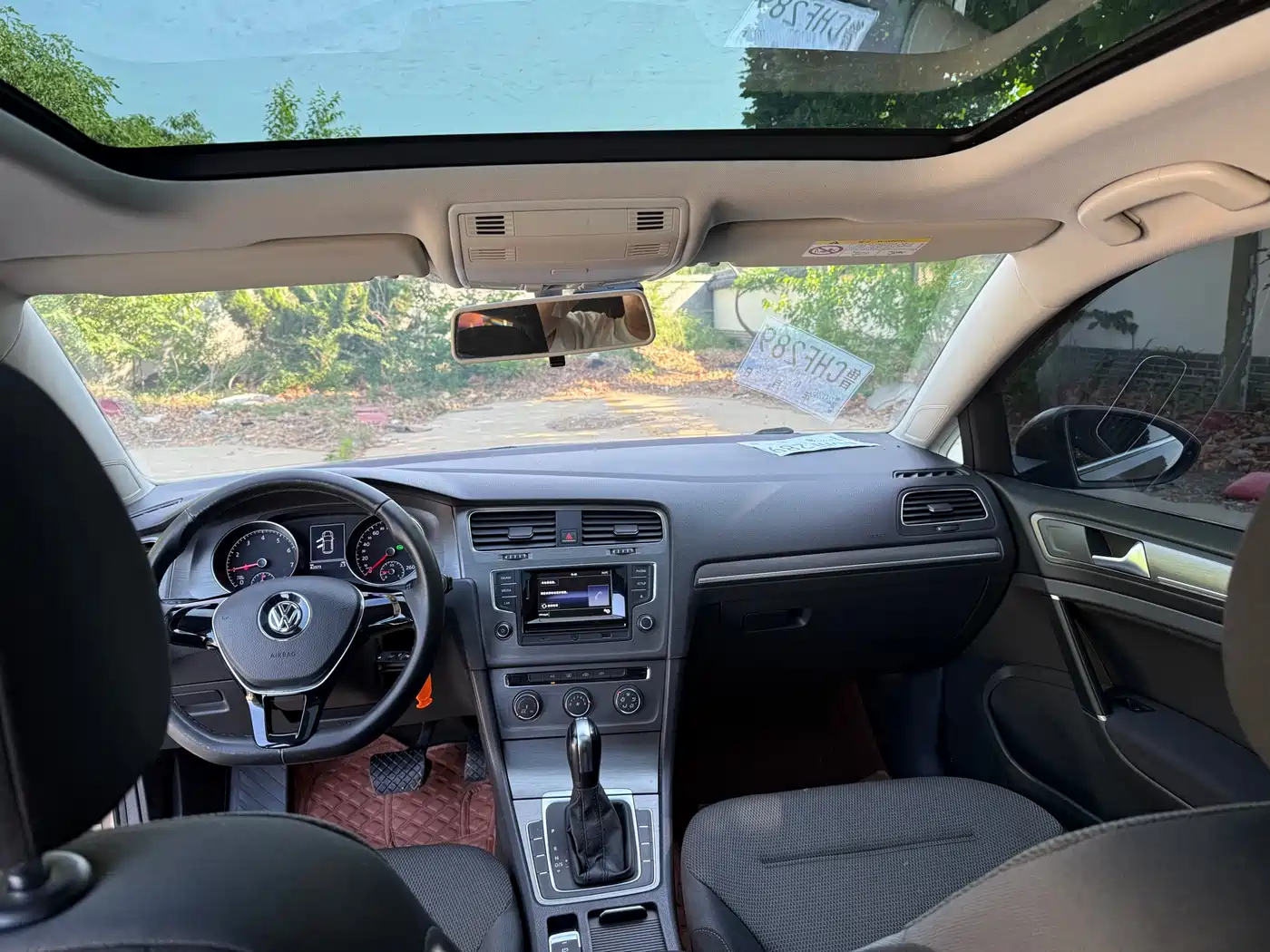 Volkswagen Golf 2016 230TSI Automatic Comfort фото 11