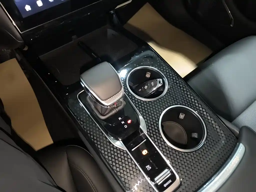 Hongqi HS3 PHEV 2026 2025 125km Jingwei 2 Million Commemorative Edition