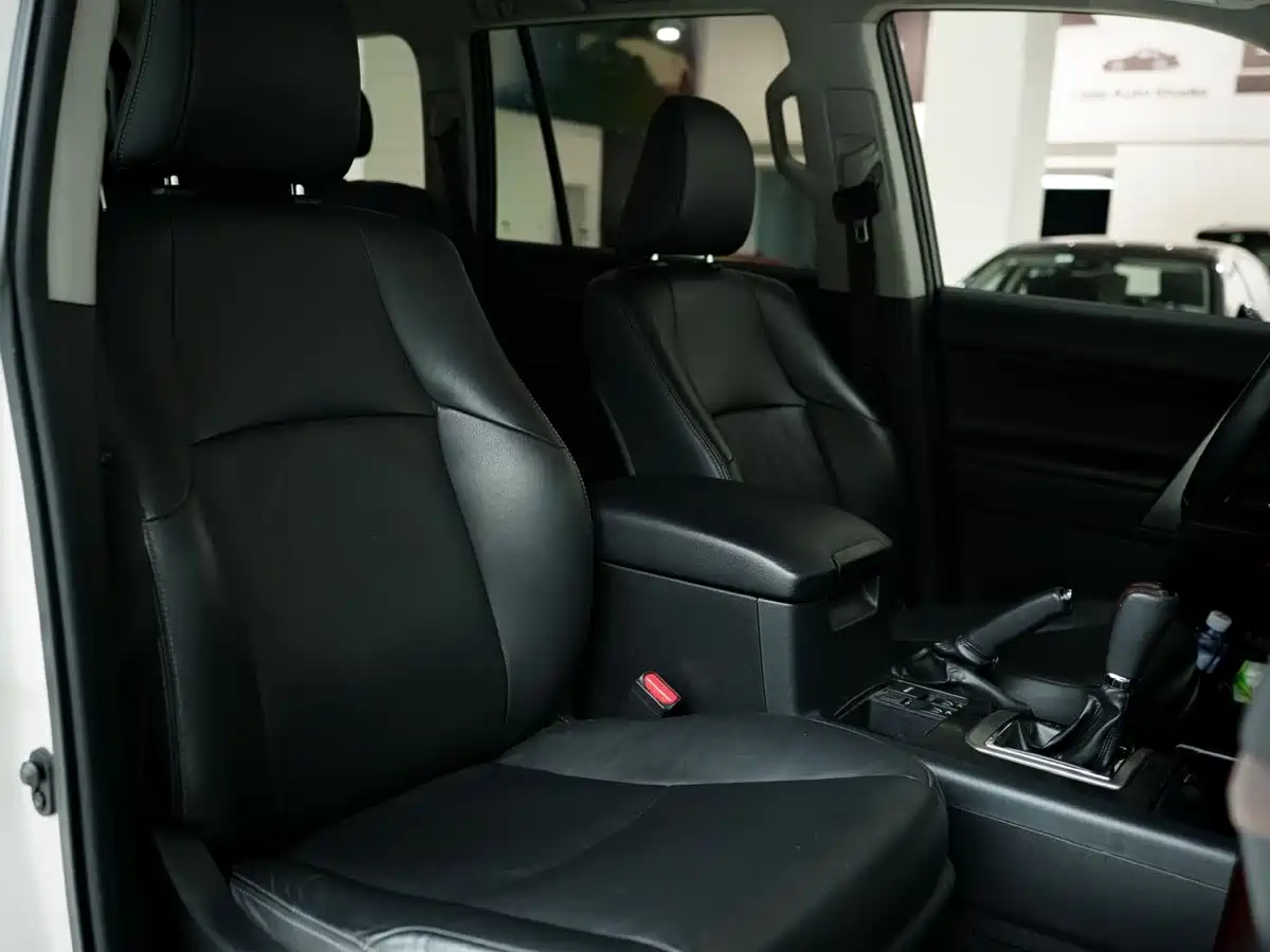 Toyota Prado 2016 3.5L Auto VX NAVI фото 11