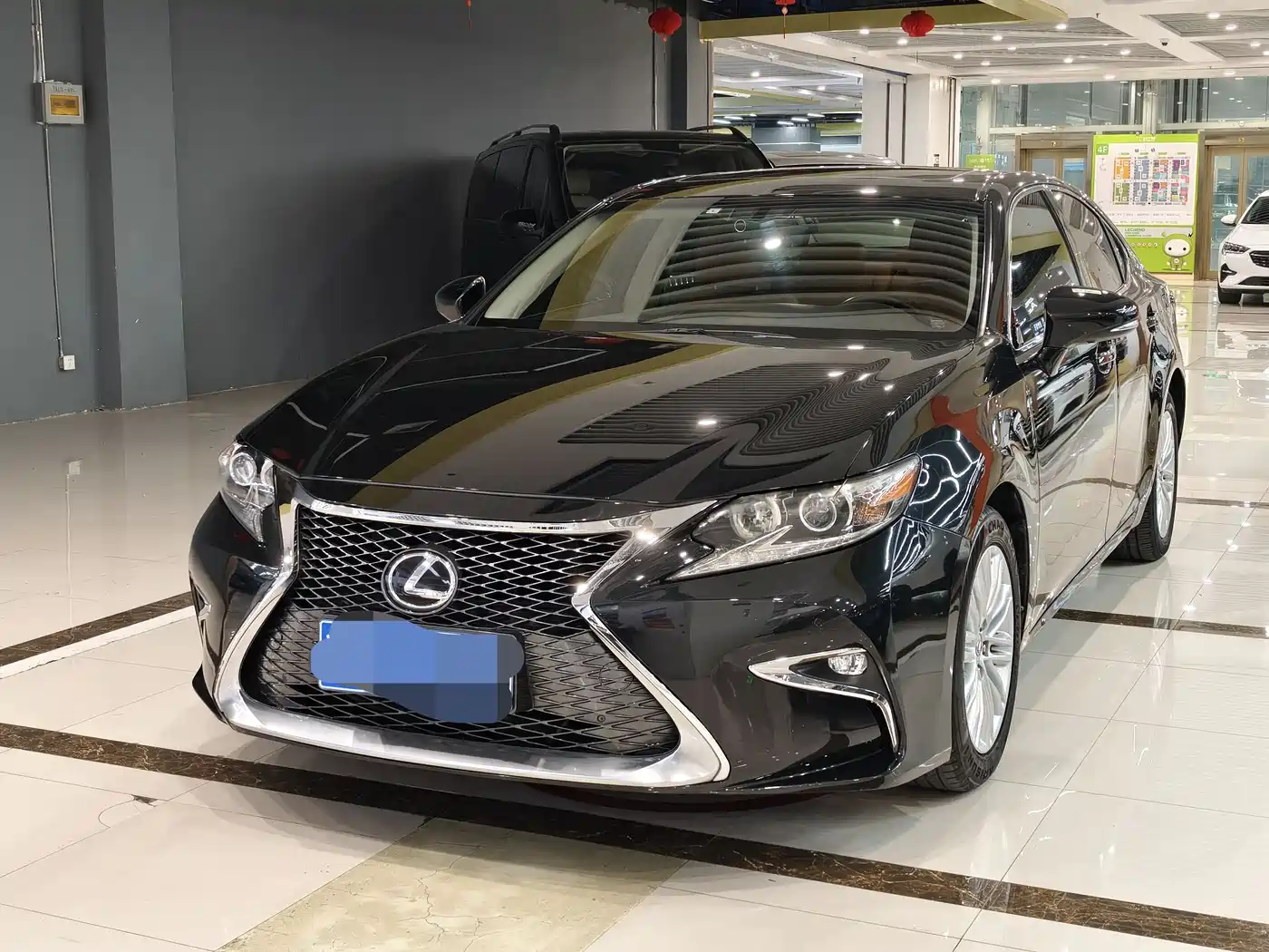 Lexus ES 2016 200 Midnight Special Limited Edition