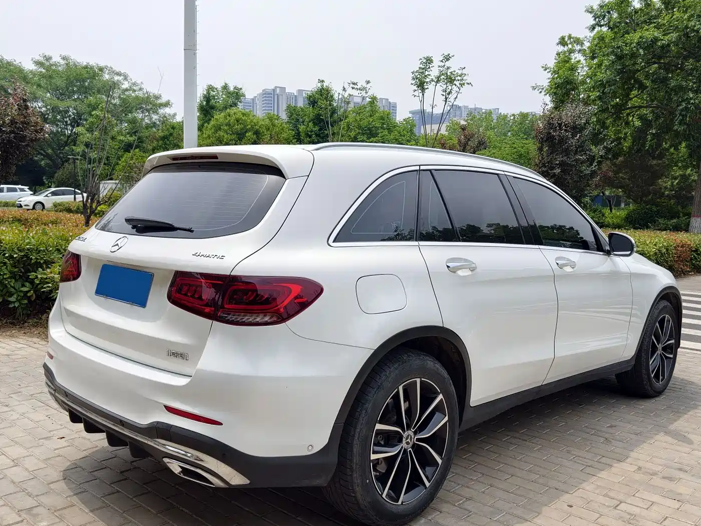 Mercedes-Benz GLC 2022 Model GLC 260 L 4MATIC Luxury Edition фото 6