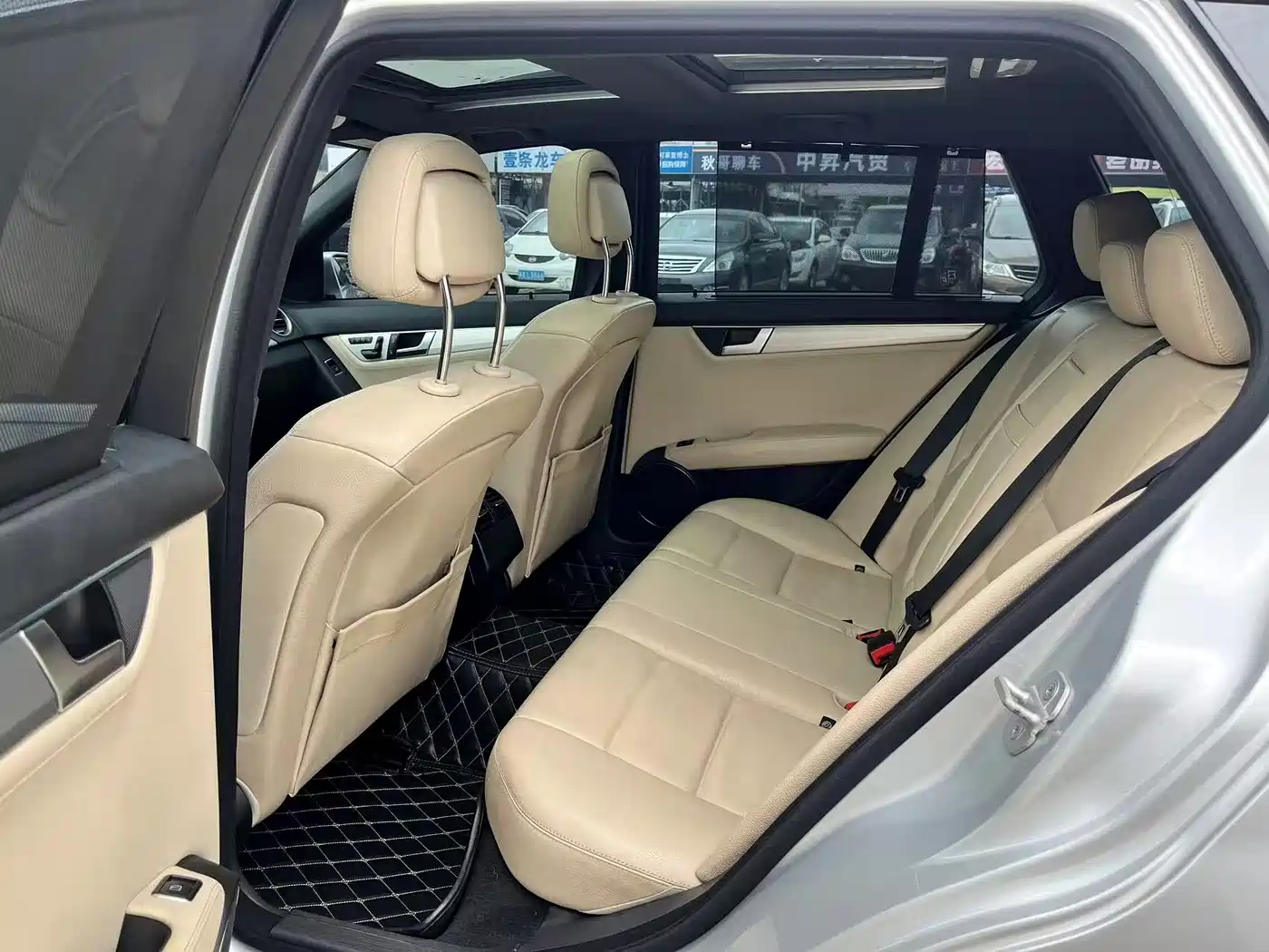 Mercedes-Benz C-Class (Import) 2011 C 200 Fashion Wagon Edition фото 9