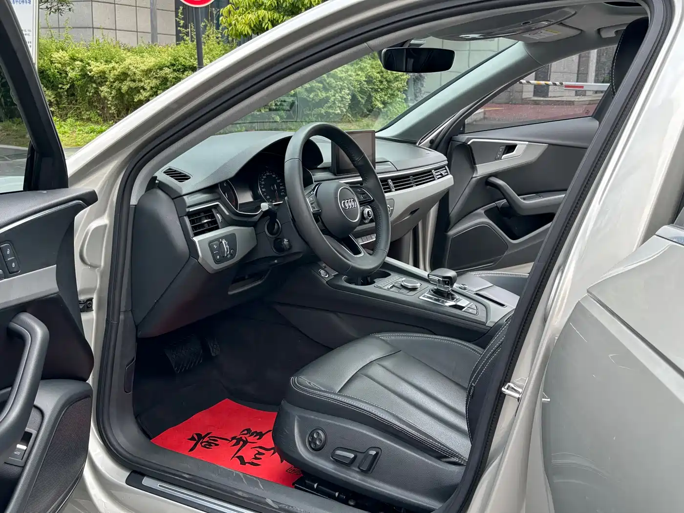 Audi A4L 2018 30th Anniversary 40 TFSI Progressive фото 4