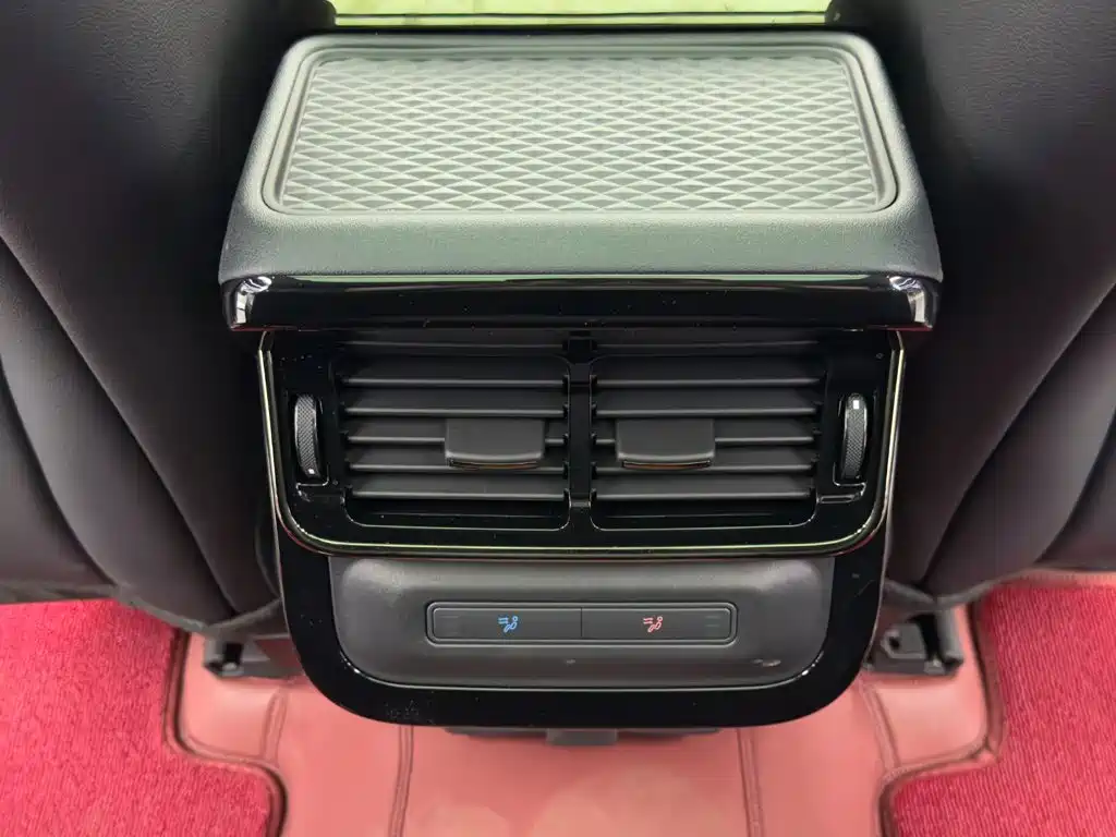 Land Rover Range Rover Evoque 2026 2026 Range Rover Evoque L SE