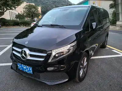 Mercedes-Benz V